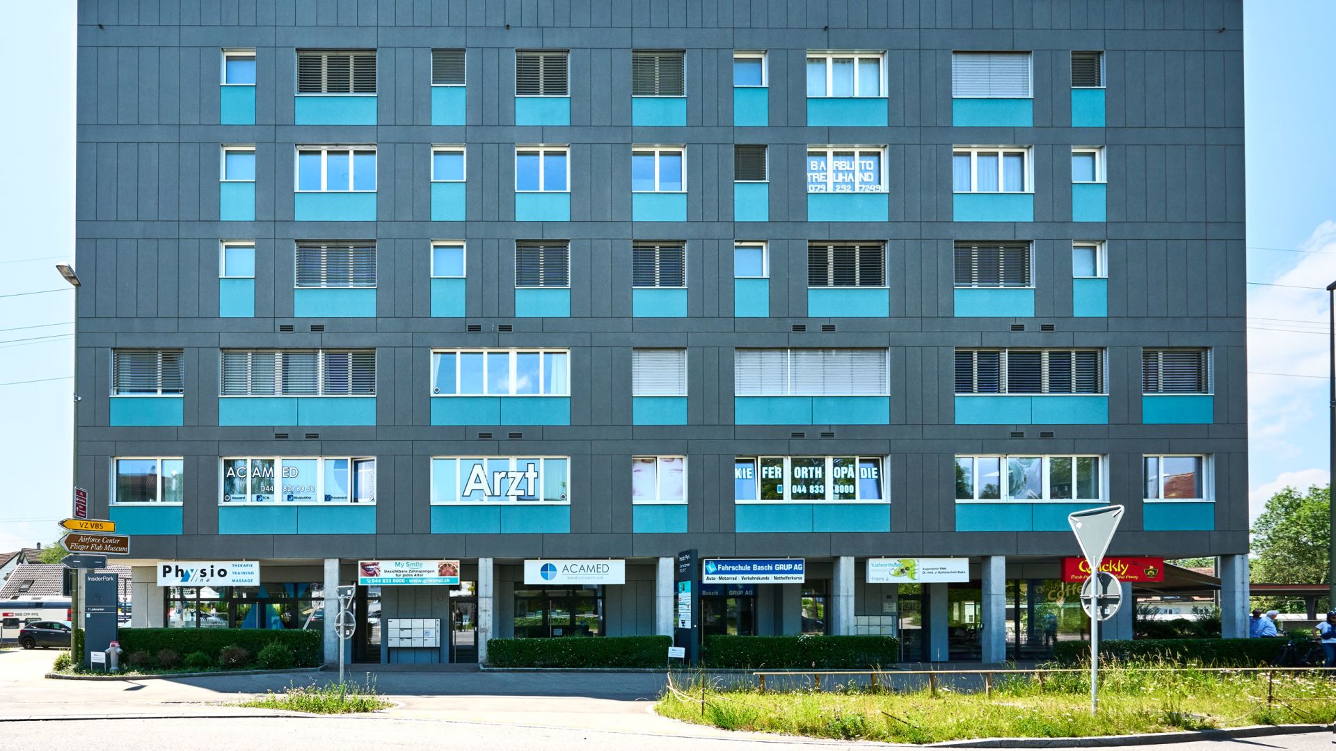 Physioline Dübendorf, Ueberlandstrasse 212